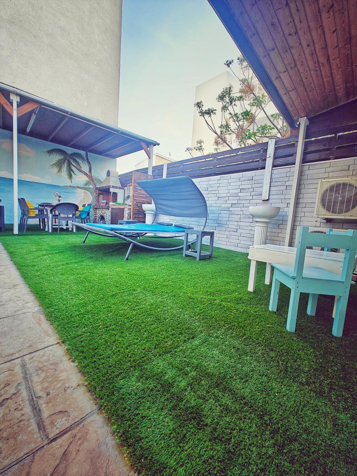Mamas Summer House Larnaca Buitenkant foto