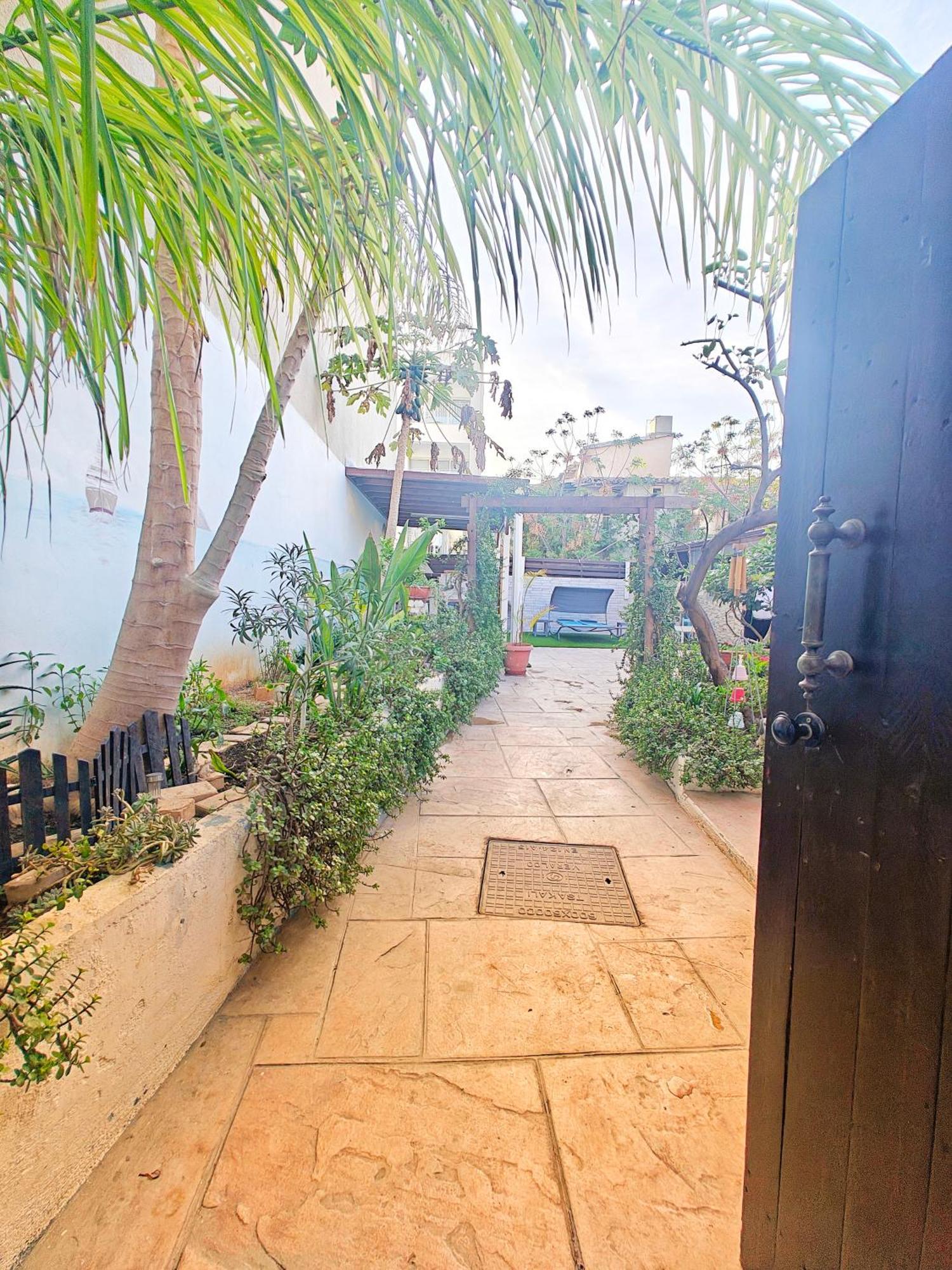 Mamas Summer House Larnaca Buitenkant foto